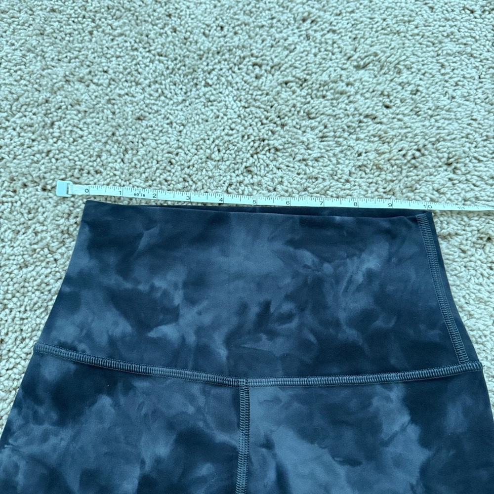 Lululemon Align Short 6” *Diamond Dye Pitch Grey Graphite Grey Size 2 - Picture 5 of 6